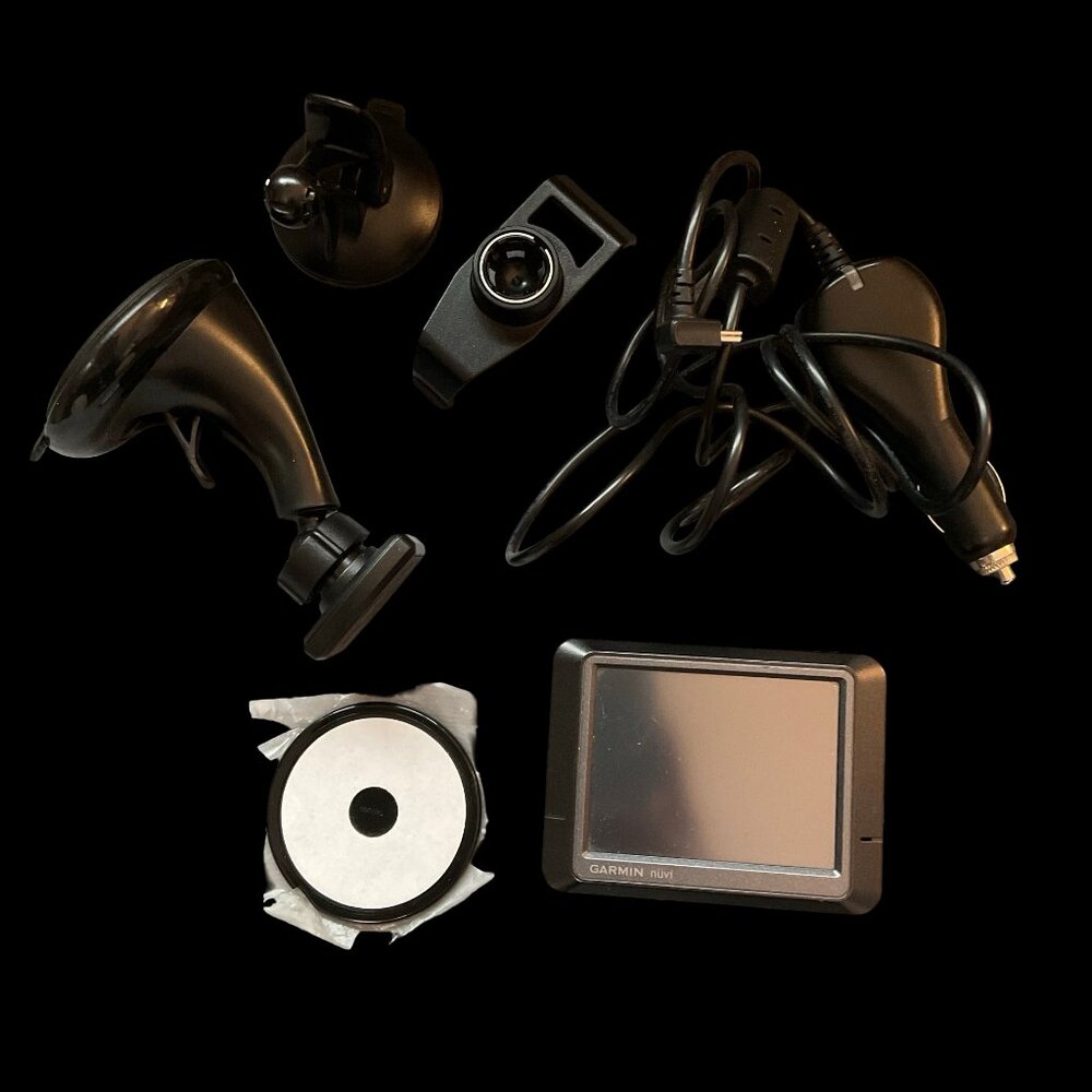 GPS w/ Car Accessories